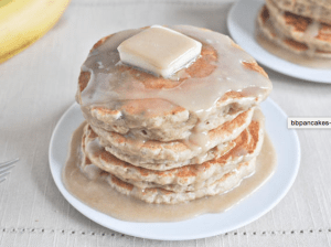 via: http://www.howsweeteats.com/2011/06/whole-wheat-brown-sugar-banana-bread-pancakes/