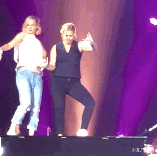 j-law-amy-shumer-dance-on-piano